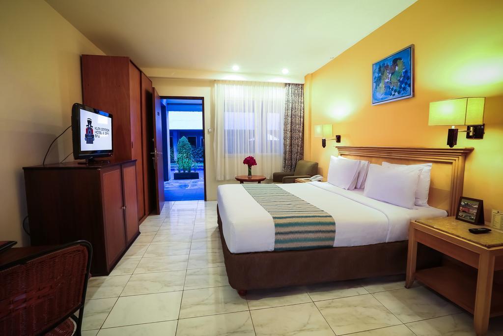 Kuta Station Hotel And Spa Bali Exterior foto