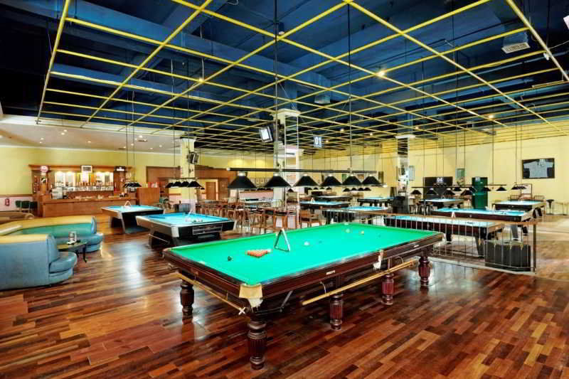 Kuta Station Hotel And Spa Bali Exterior foto